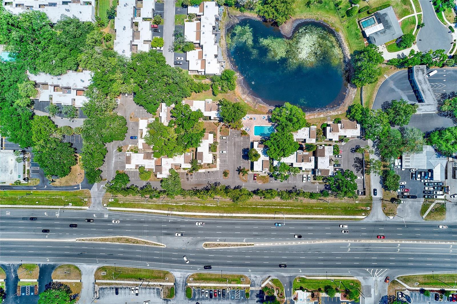 CARROLLBROOK LAKESIDE CONDOMIN - Residential