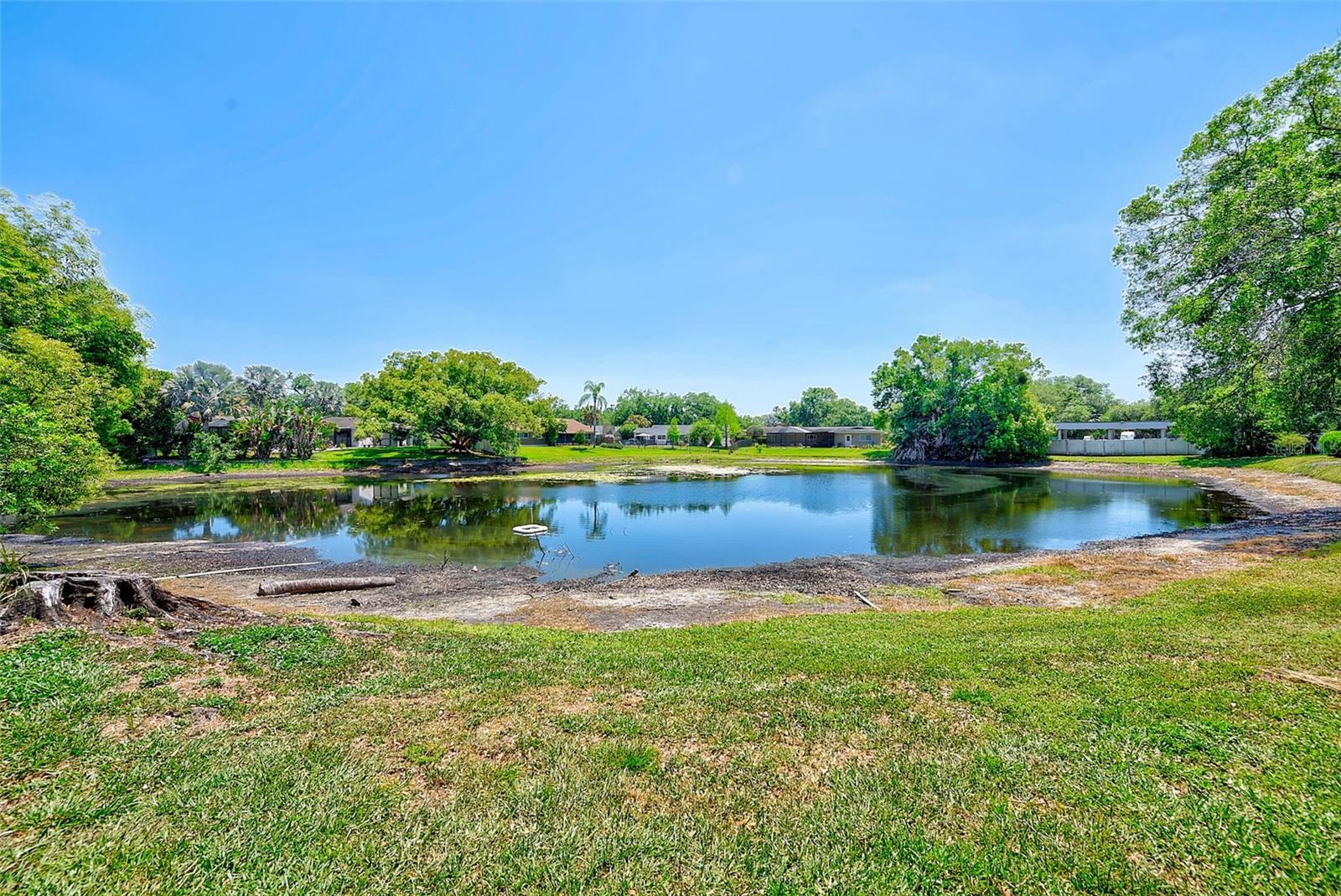 CARROLLBROOK LAKESIDE CONDOMIN - Residential