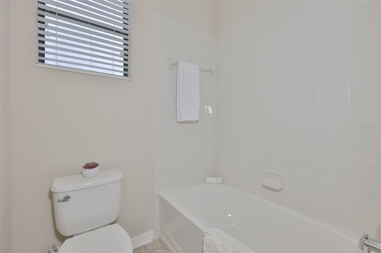 OAK CREEK PRCL 4 - Residential