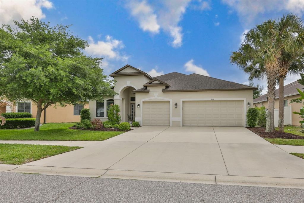 Photo of 7116 Harvest Glen Lane, Riverview, FL 33578 (MLS # TB8496065)