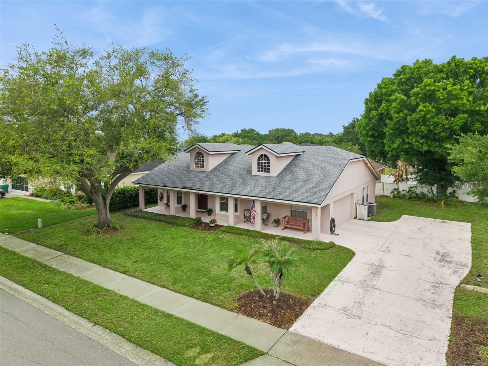 ISLAND POINTE SUB - Residential