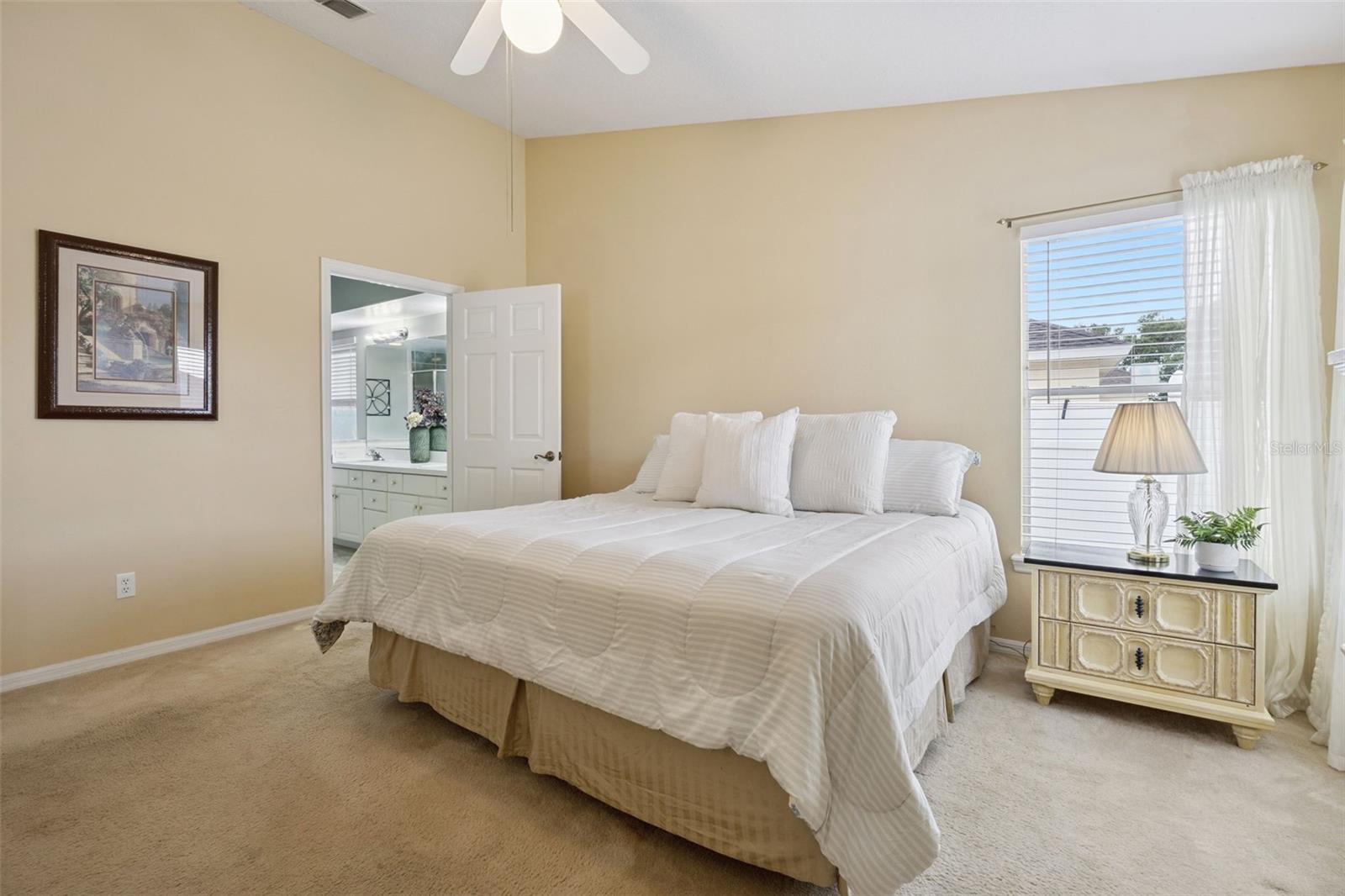 ISLAND POINTE SUB - Residential