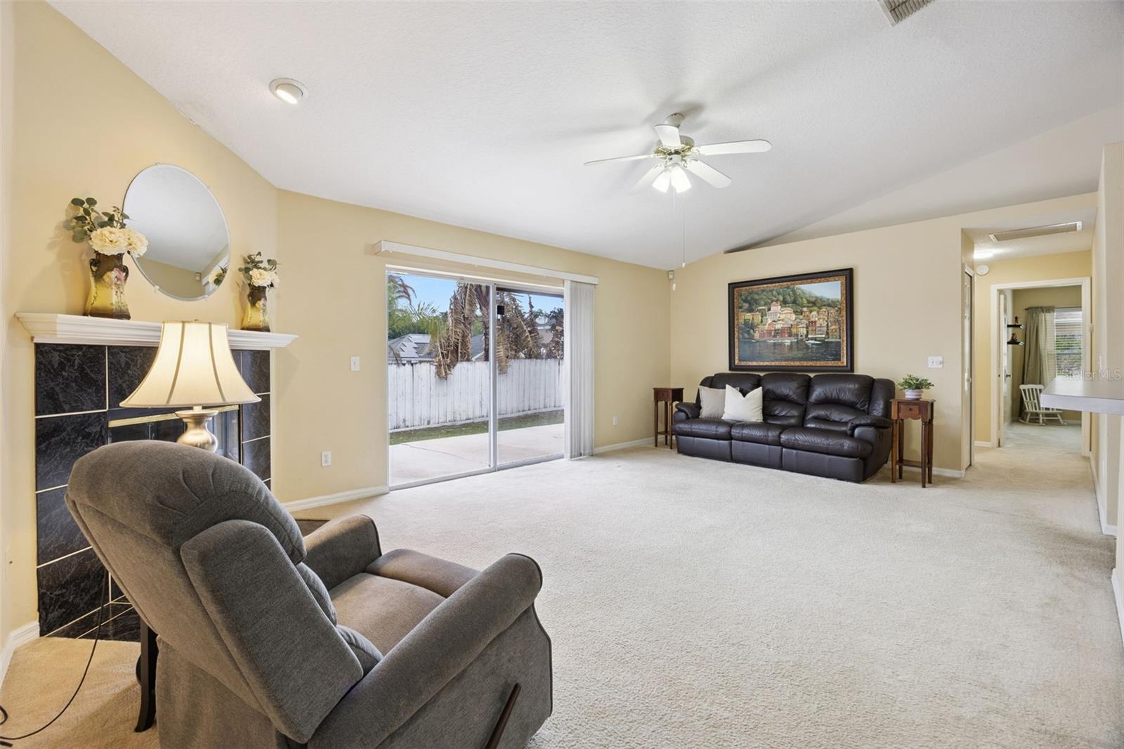 ISLAND POINTE SUB - Residential