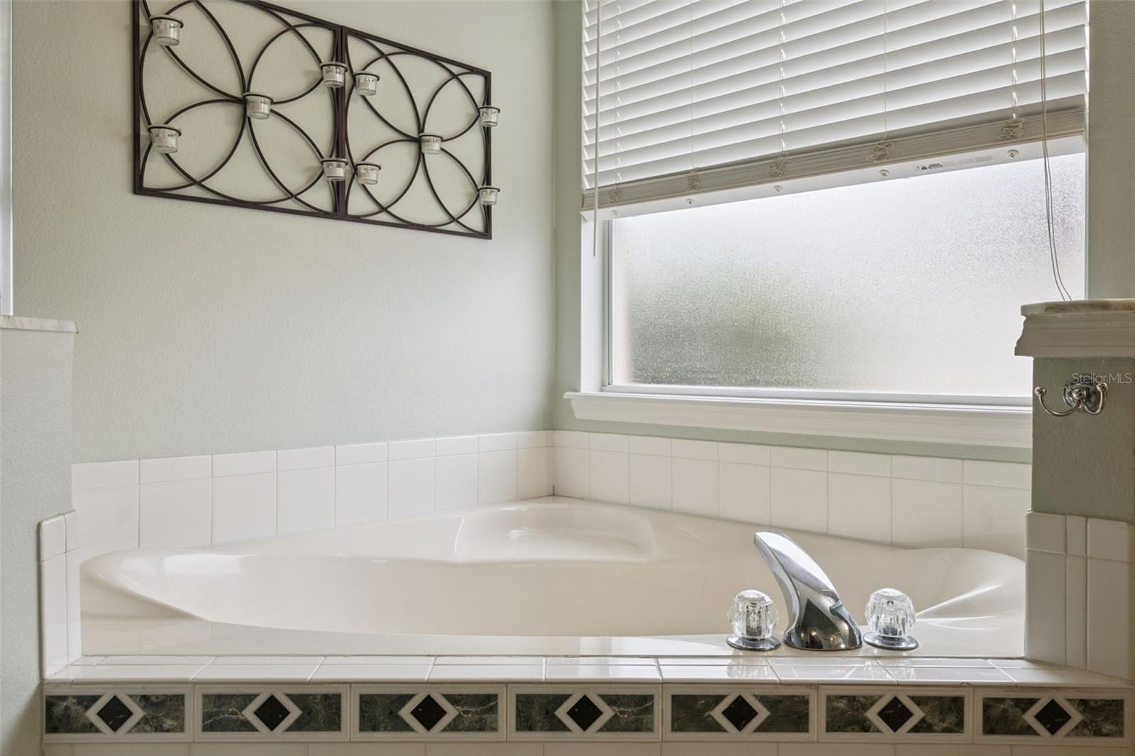 ISLAND POINTE SUB - Residential