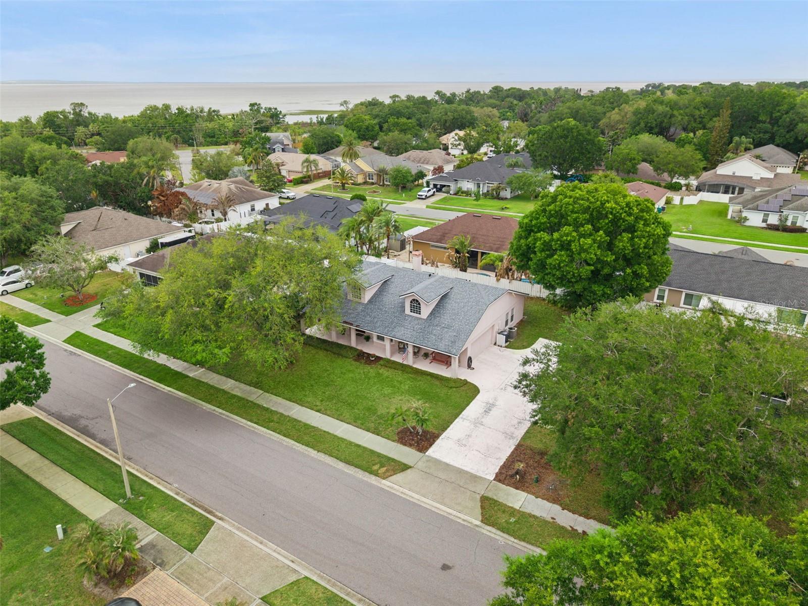 ISLAND POINTE SUB - Residential