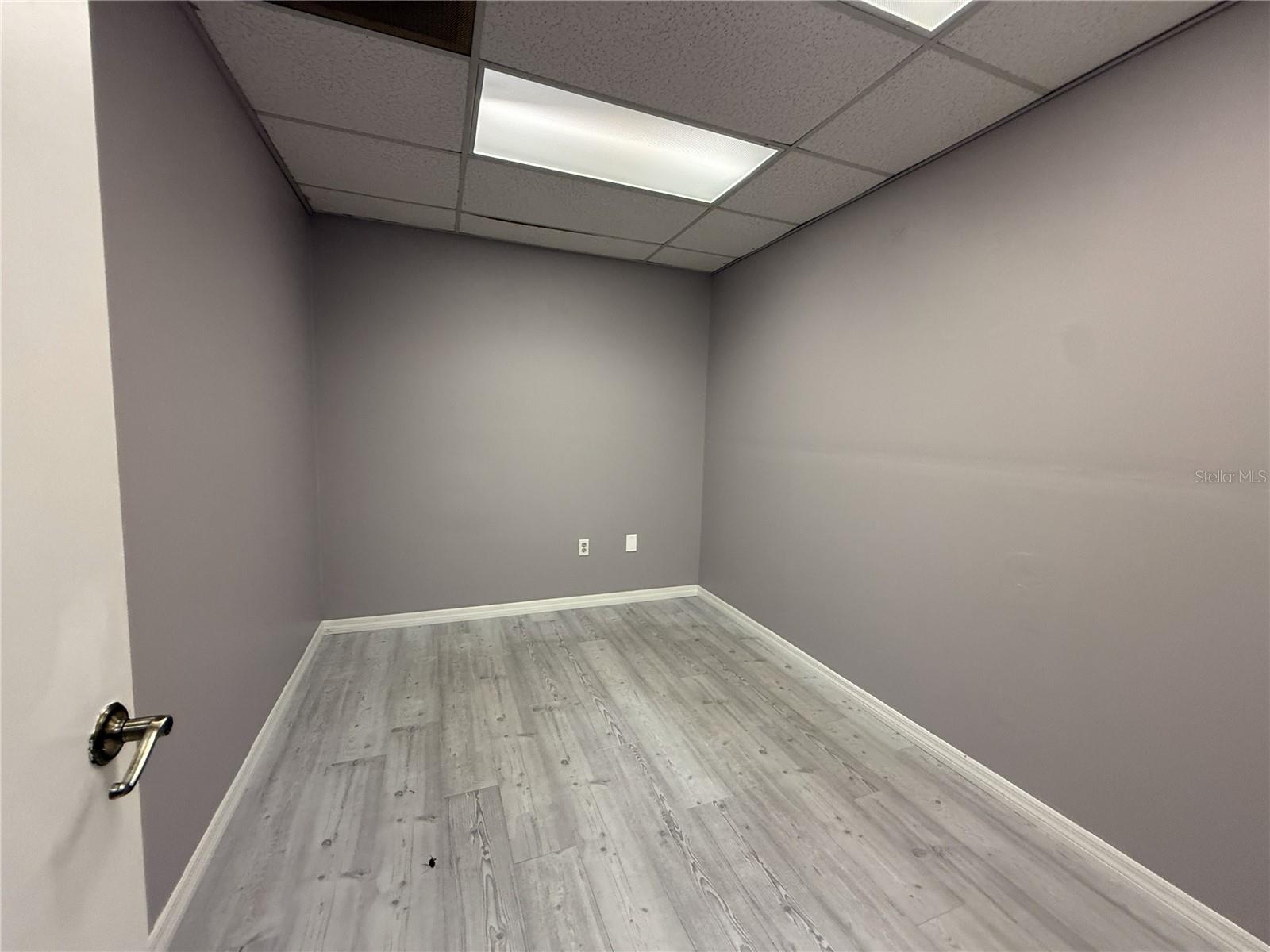 CORRONELLA - Commercial Lease