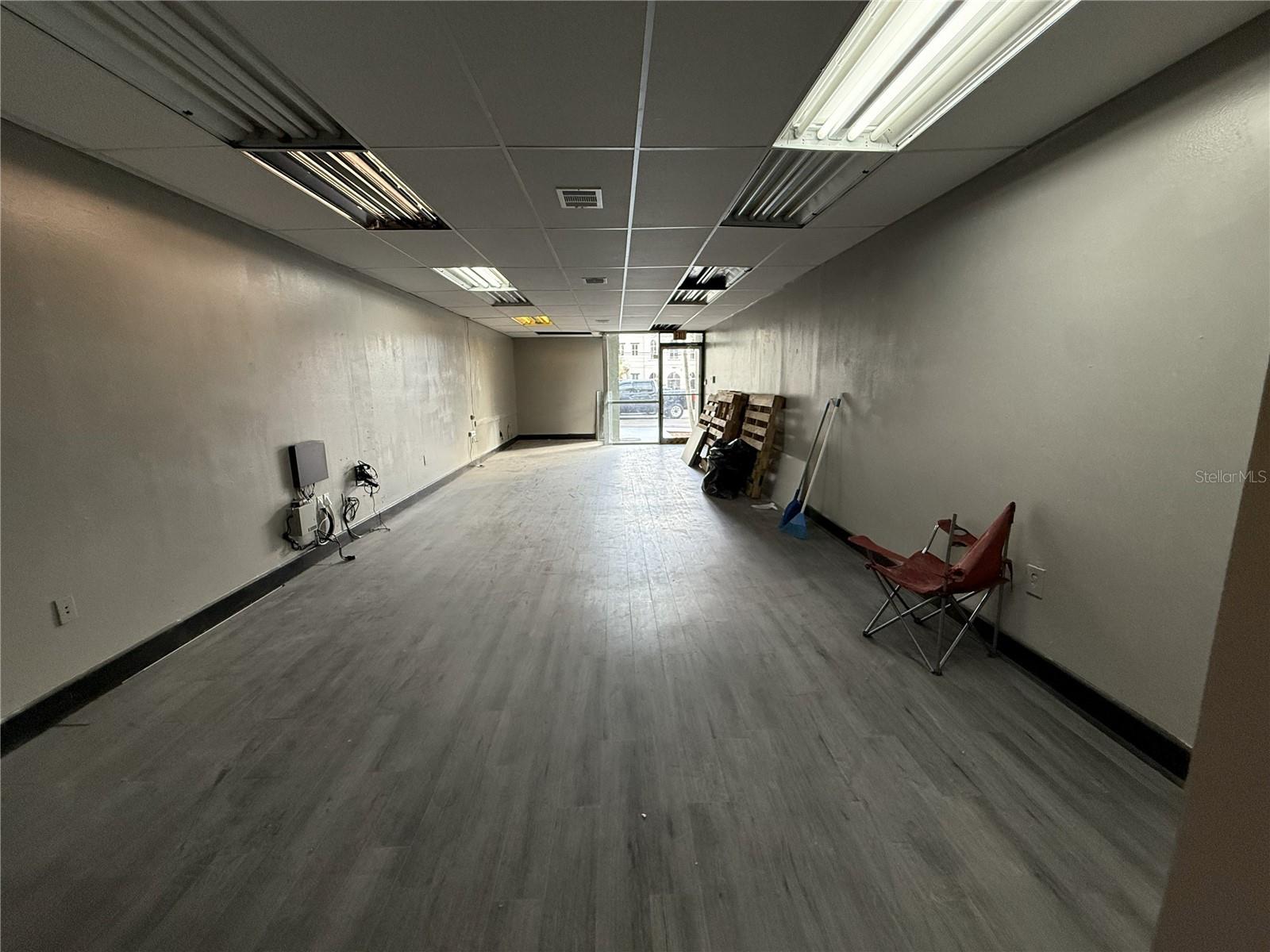 CORRONELLA - Commercial Lease