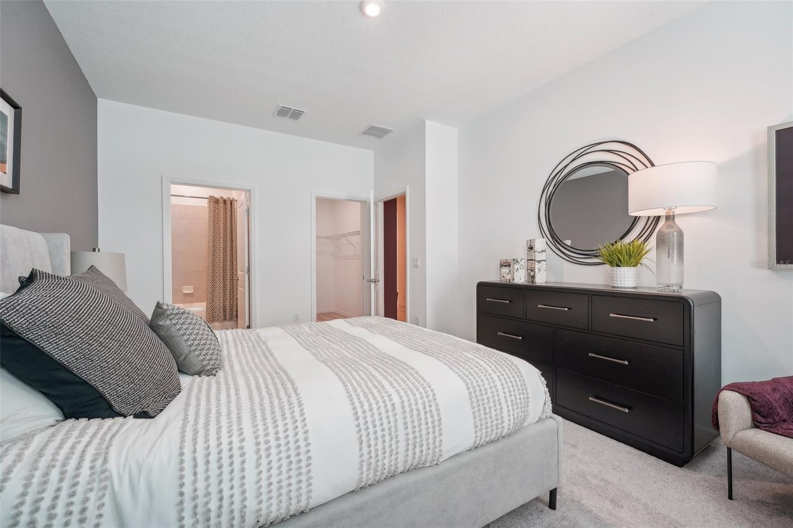 GREEN LEAF - Residential