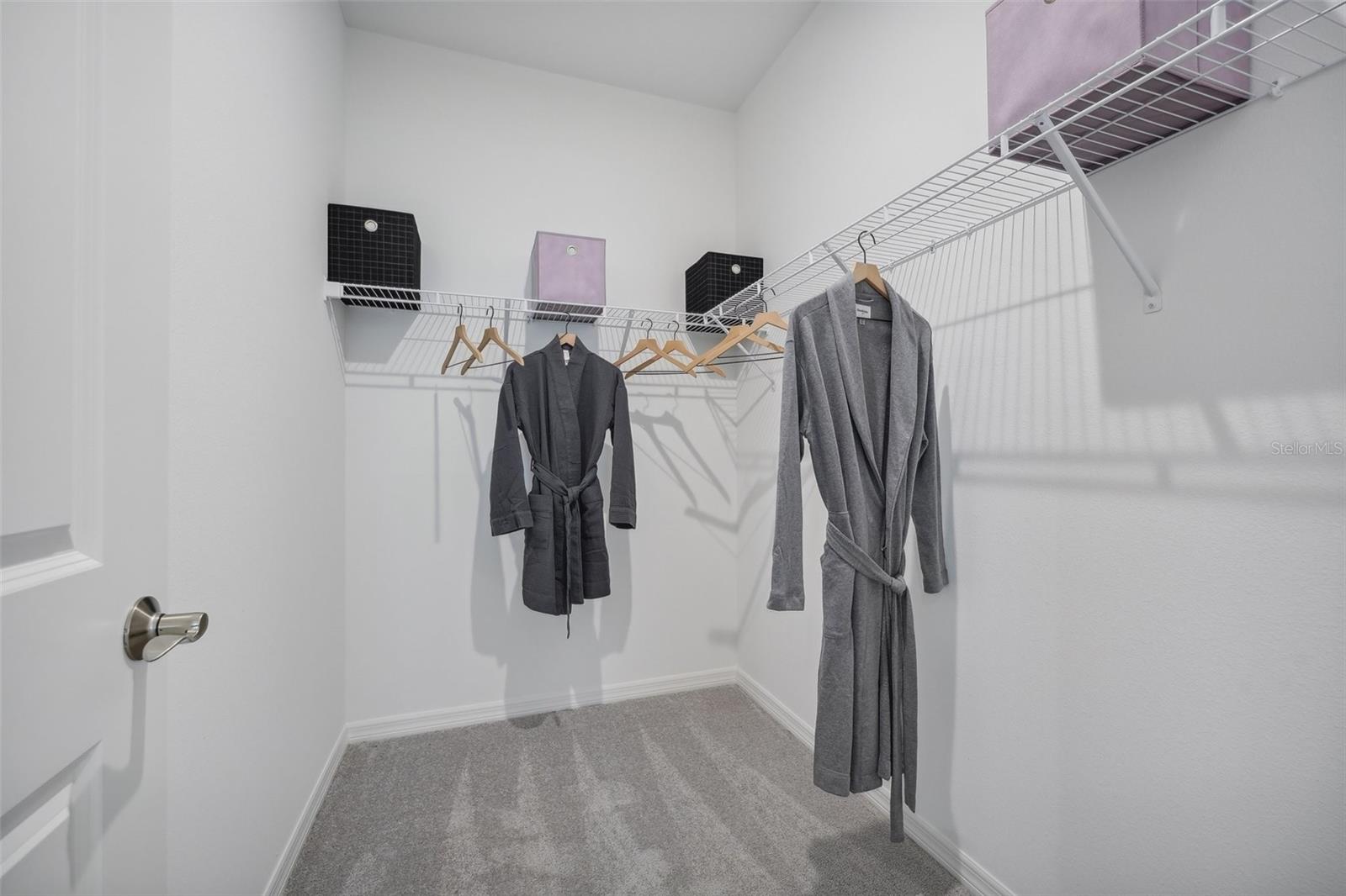 GREEN LEAF - Residential