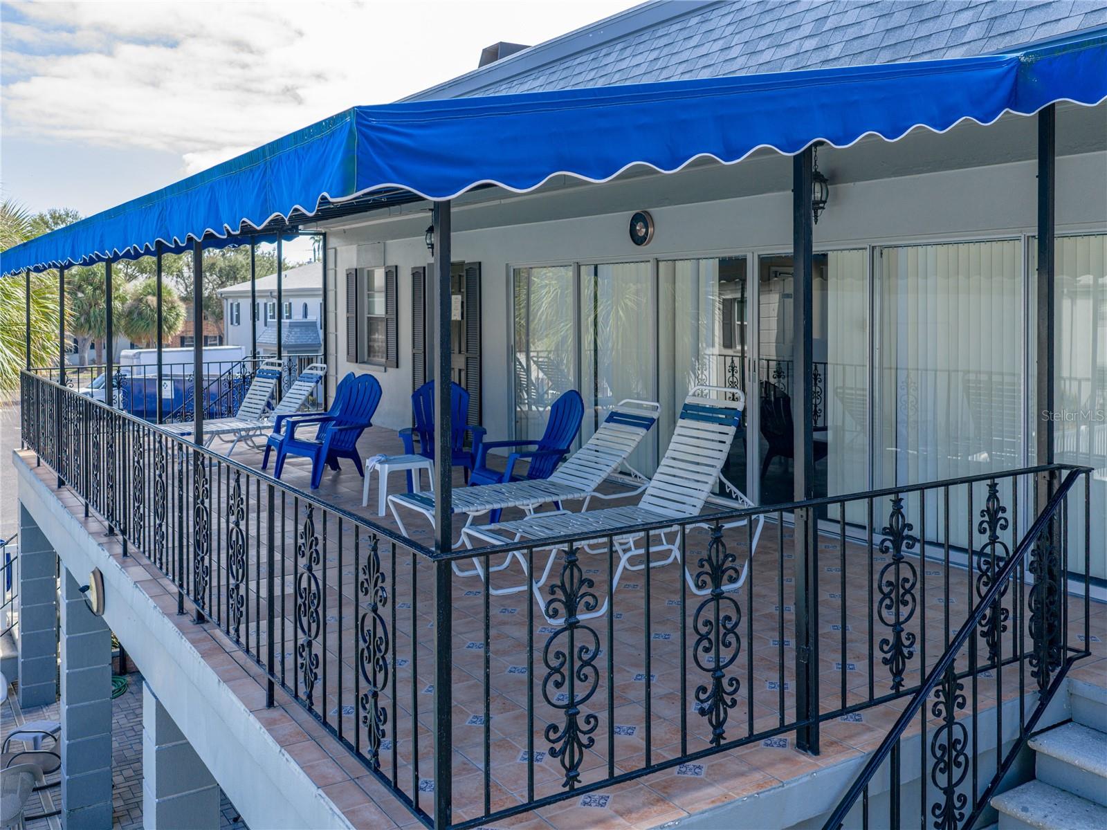 LES CHATEAUX CONDO - Residential