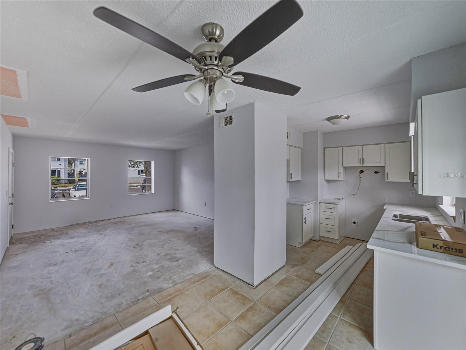 LES CHATEAUX CONDO - Residential