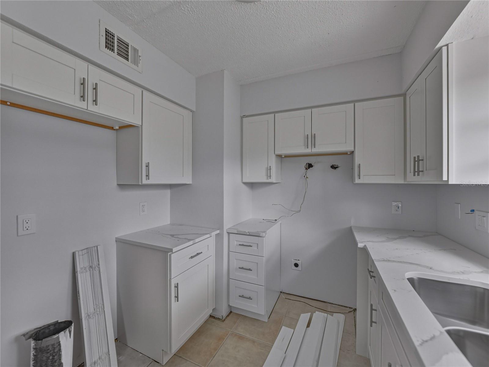 LES CHATEAUX CONDO - Residential