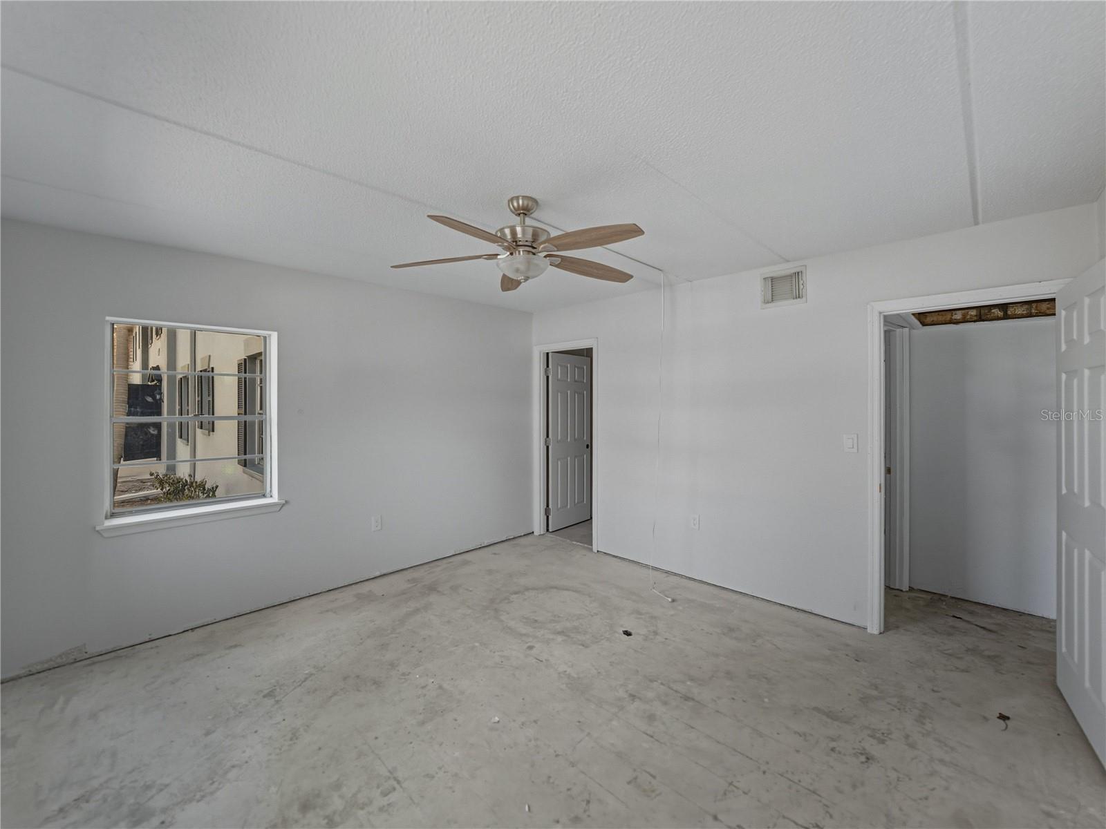 LES CHATEAUX CONDO - Residential