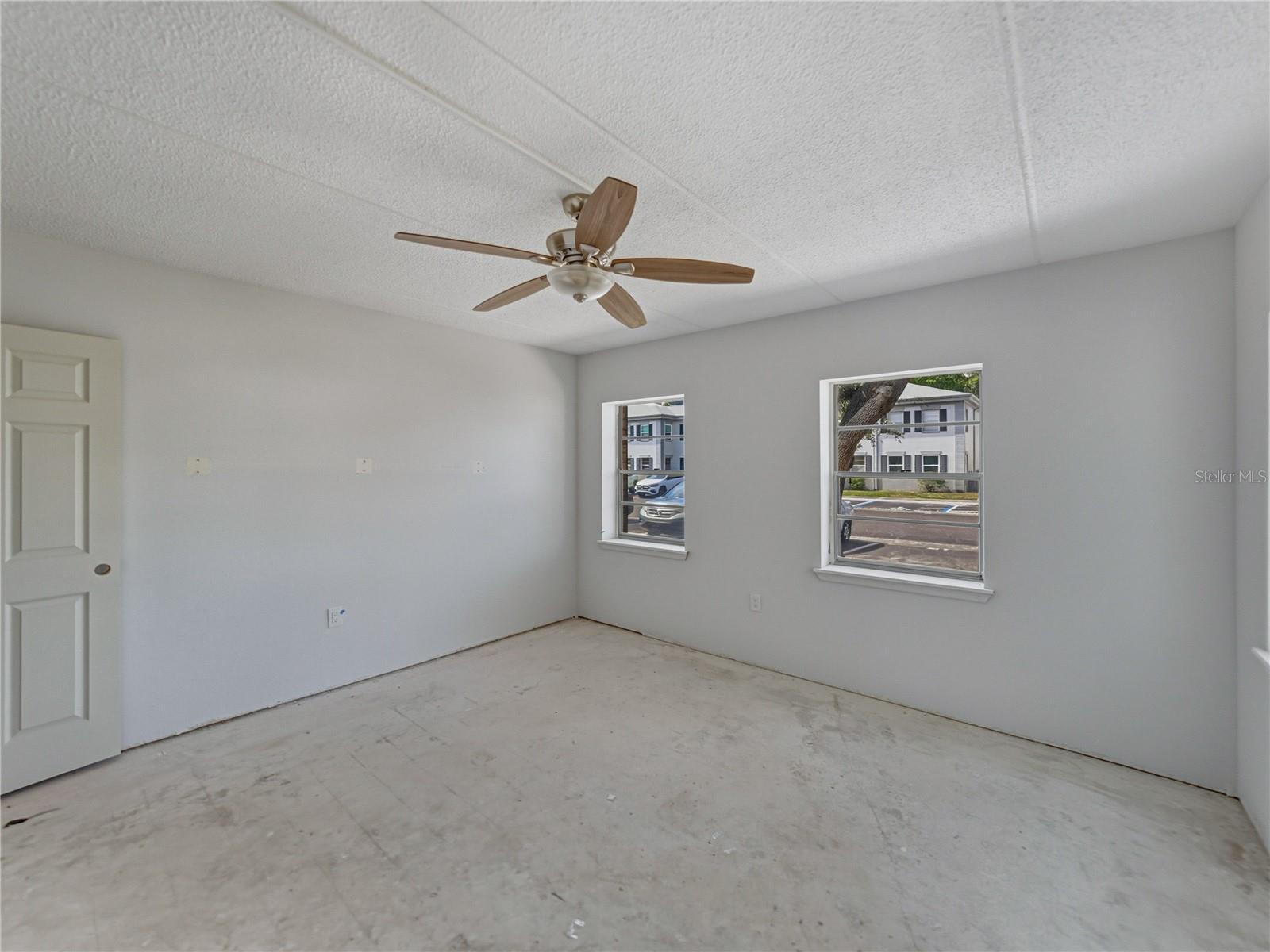 LES CHATEAUX CONDO - Residential