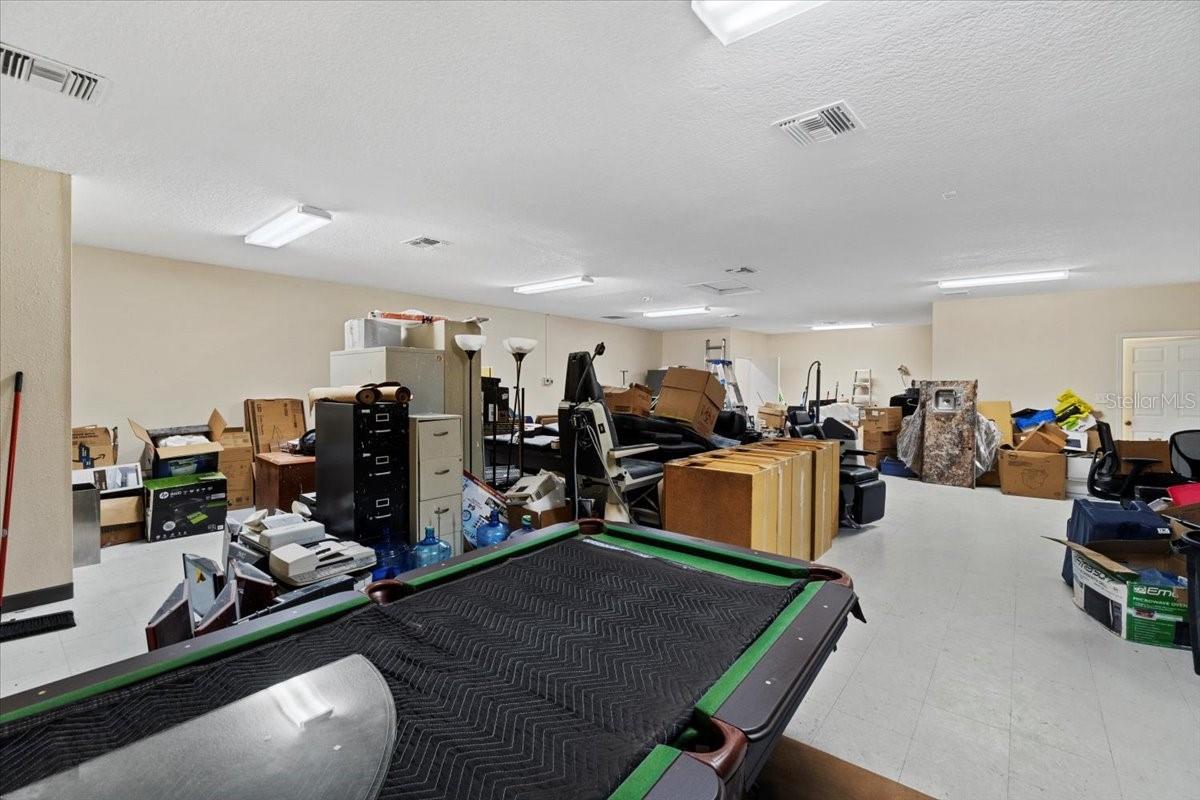 SUMMIT POINT - Commercial Sale