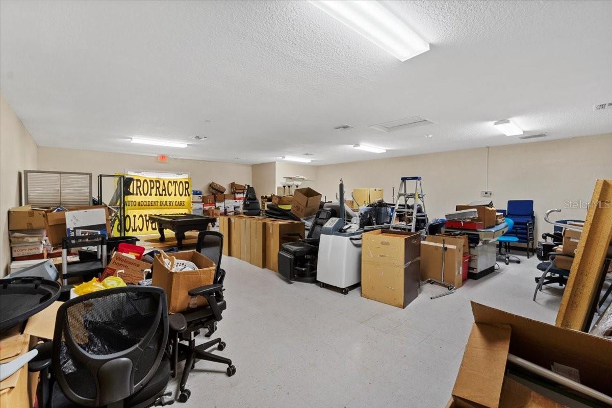 SUMMIT POINT - Commercial Sale