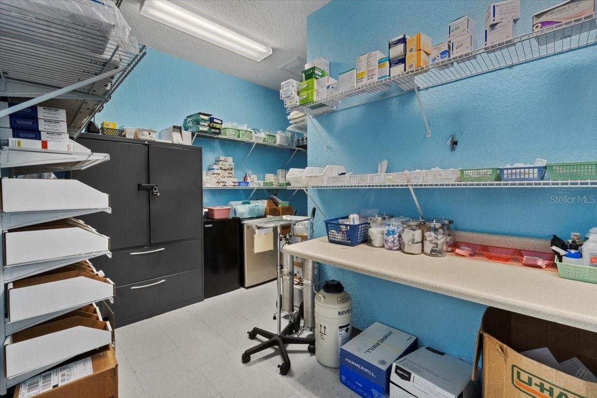 SUMMIT POINT - Commercial Sale