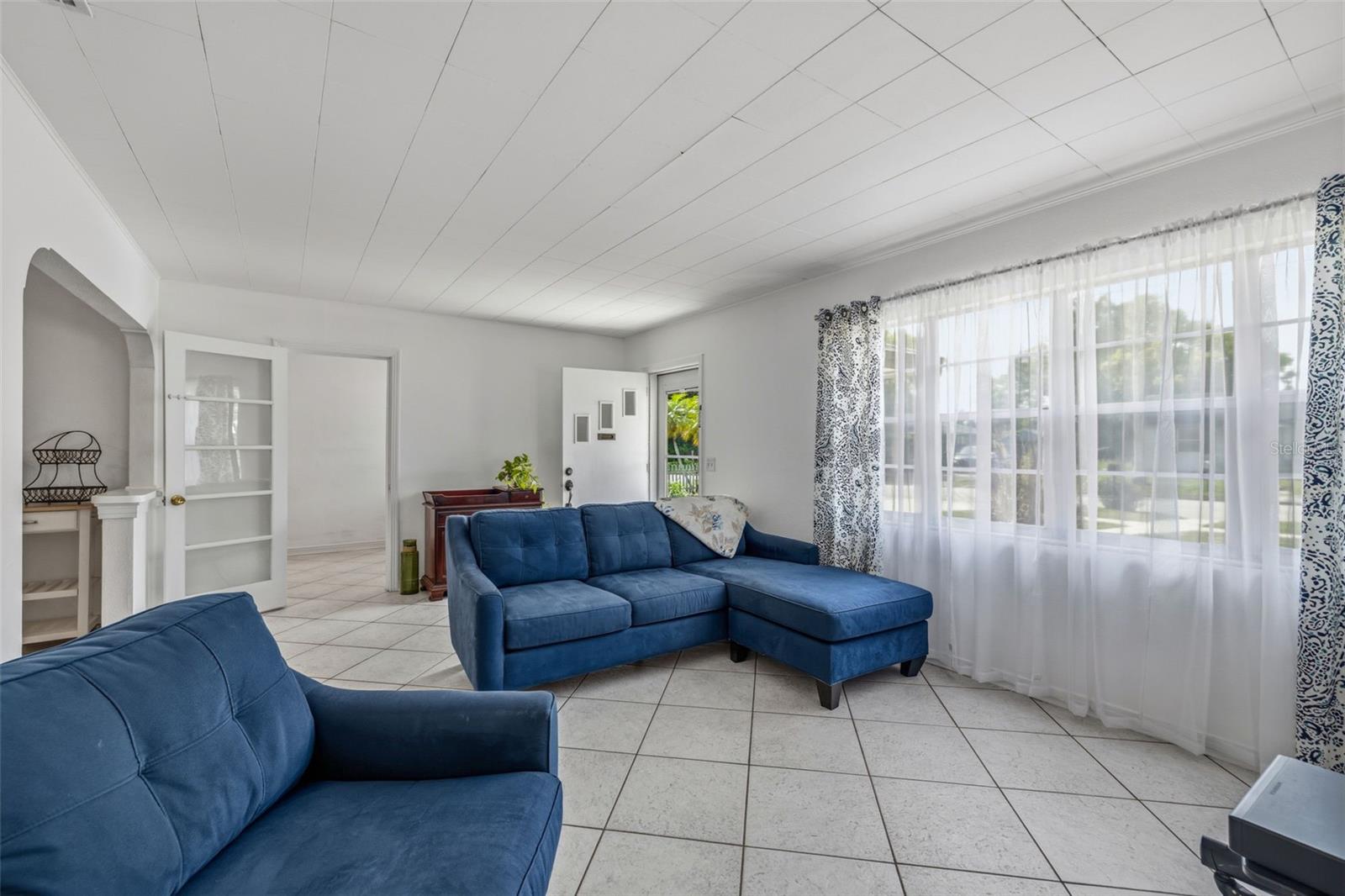 LUCILLE SUB - Residential