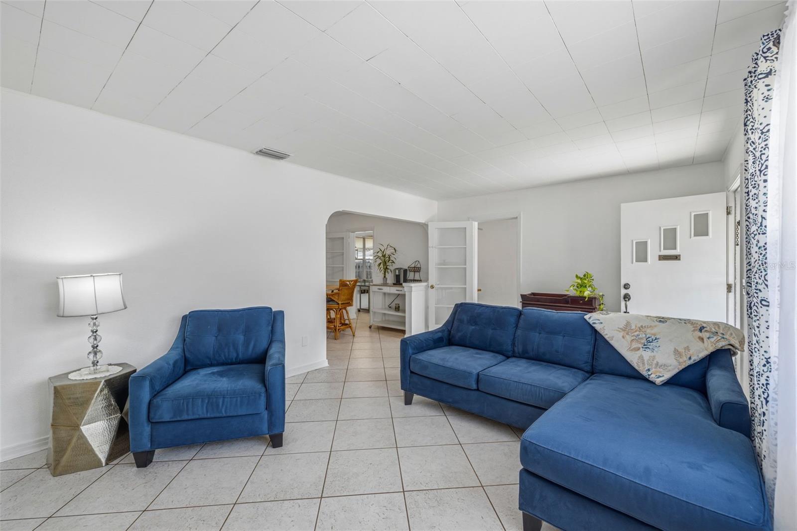 LUCILLE SUB - Residential