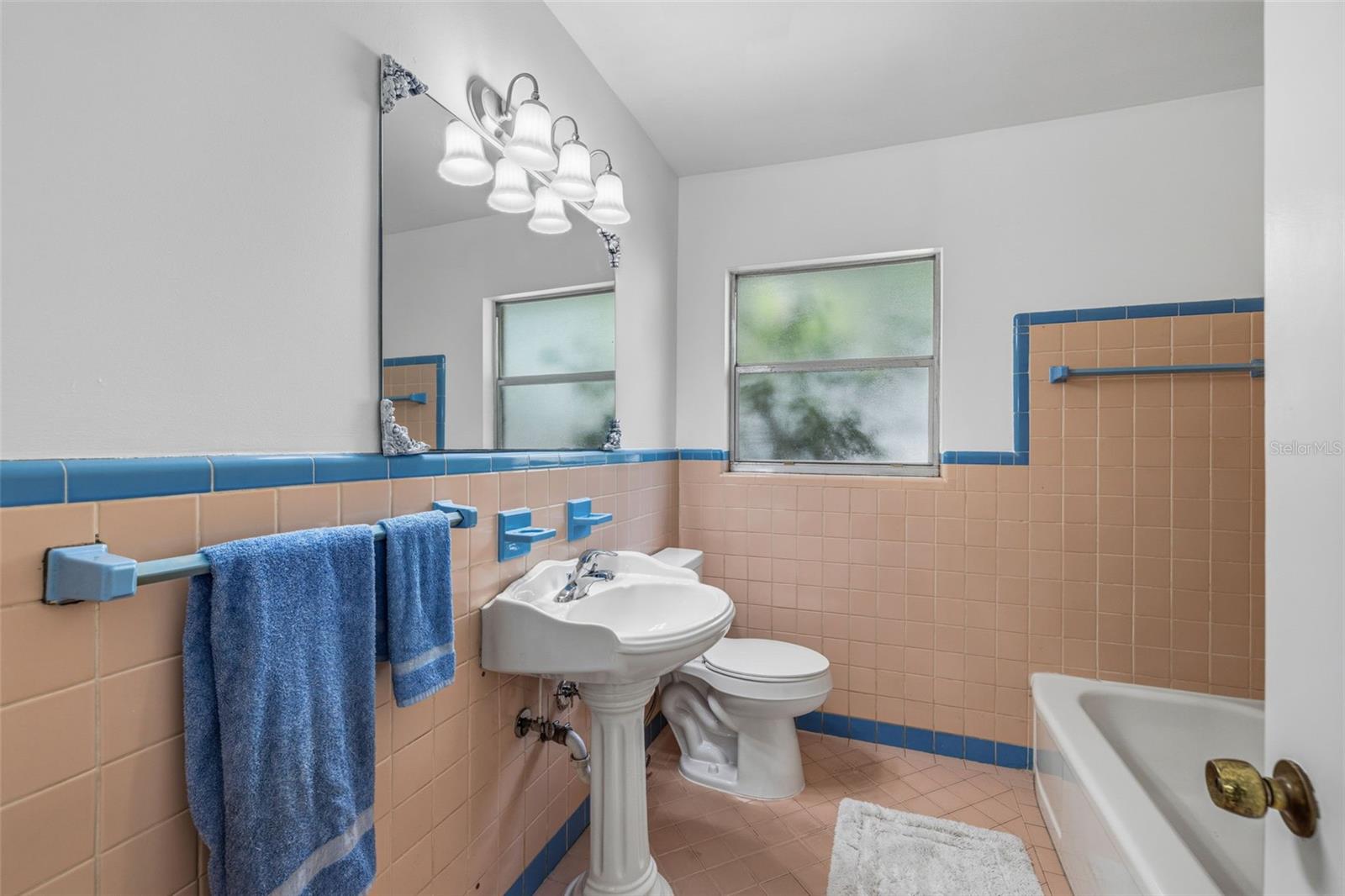 LUCILLE SUB - Residential