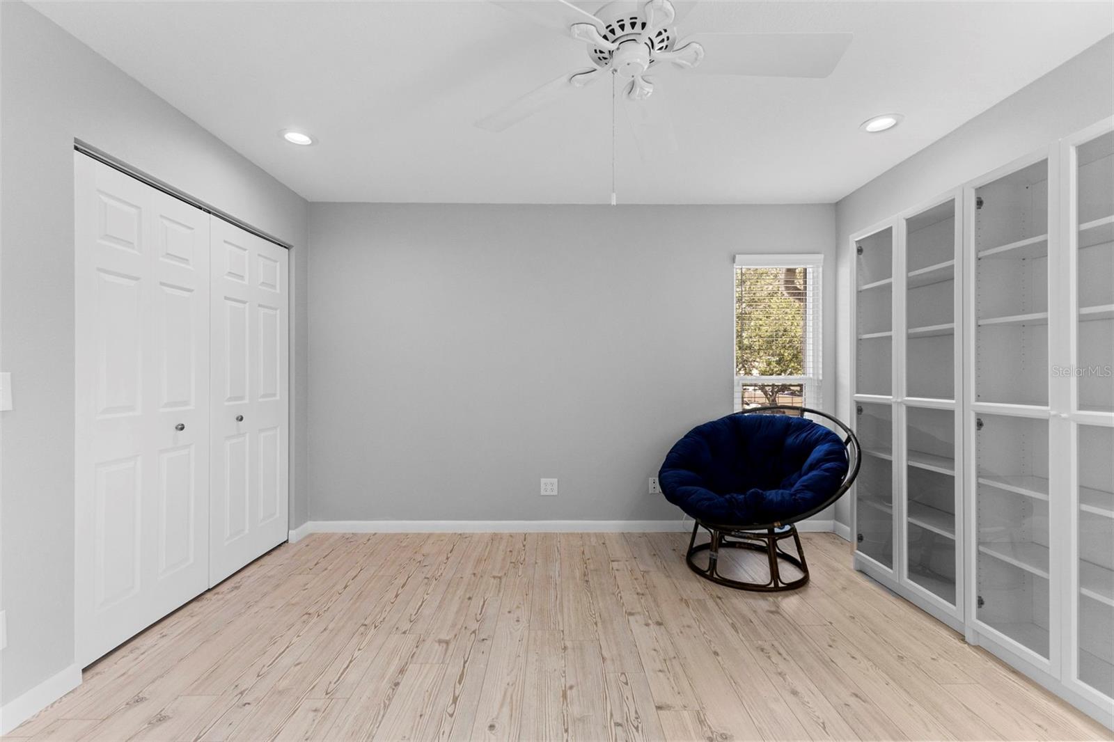 GROVEWOOD 3010 CONDO - Residential Lease