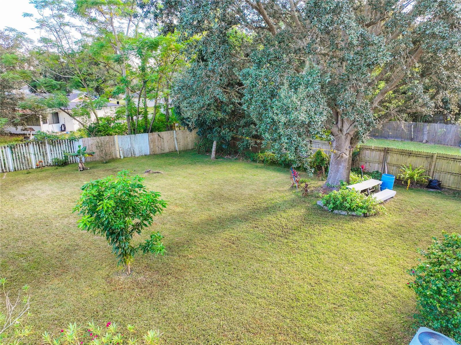 CRYSTAL COVE - Residential