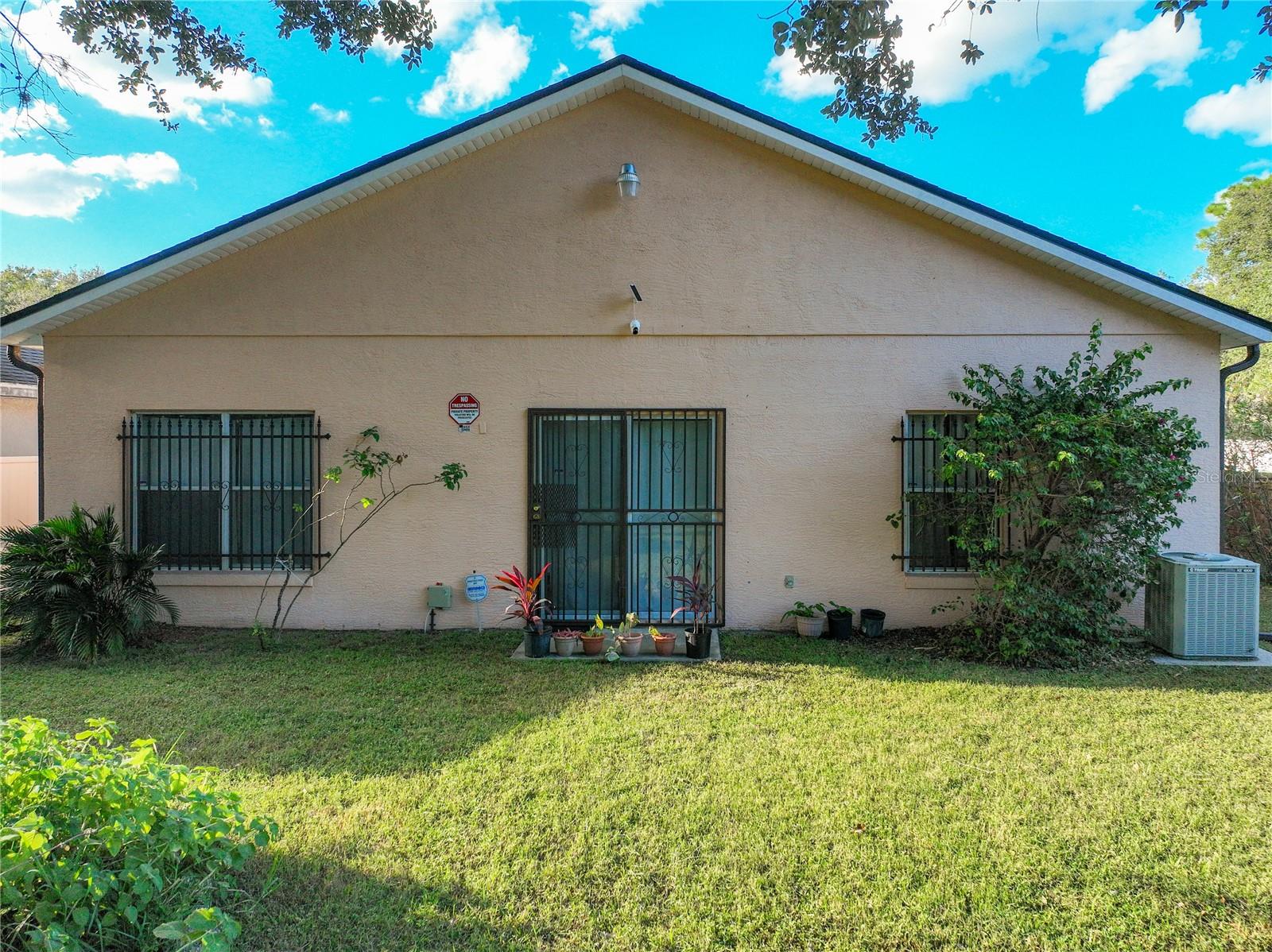 CRYSTAL COVE - Residential