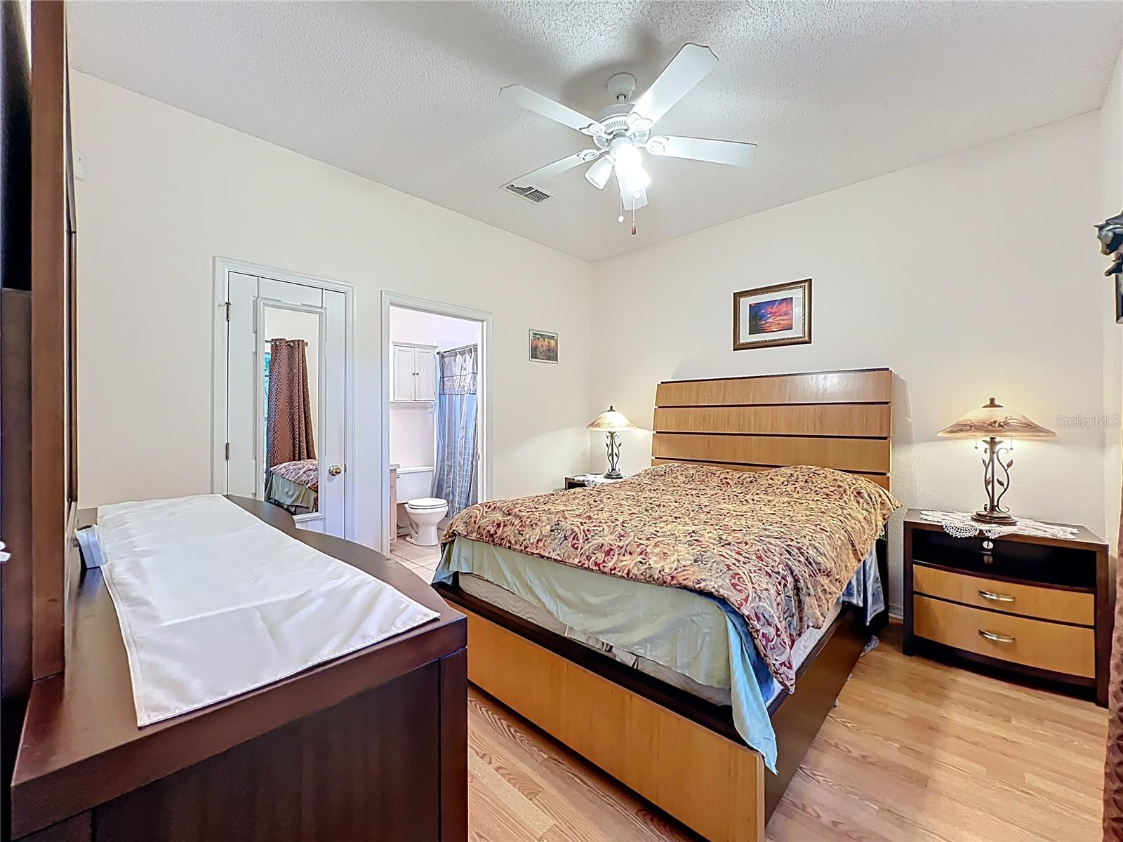 CRYSTAL COVE - Residential