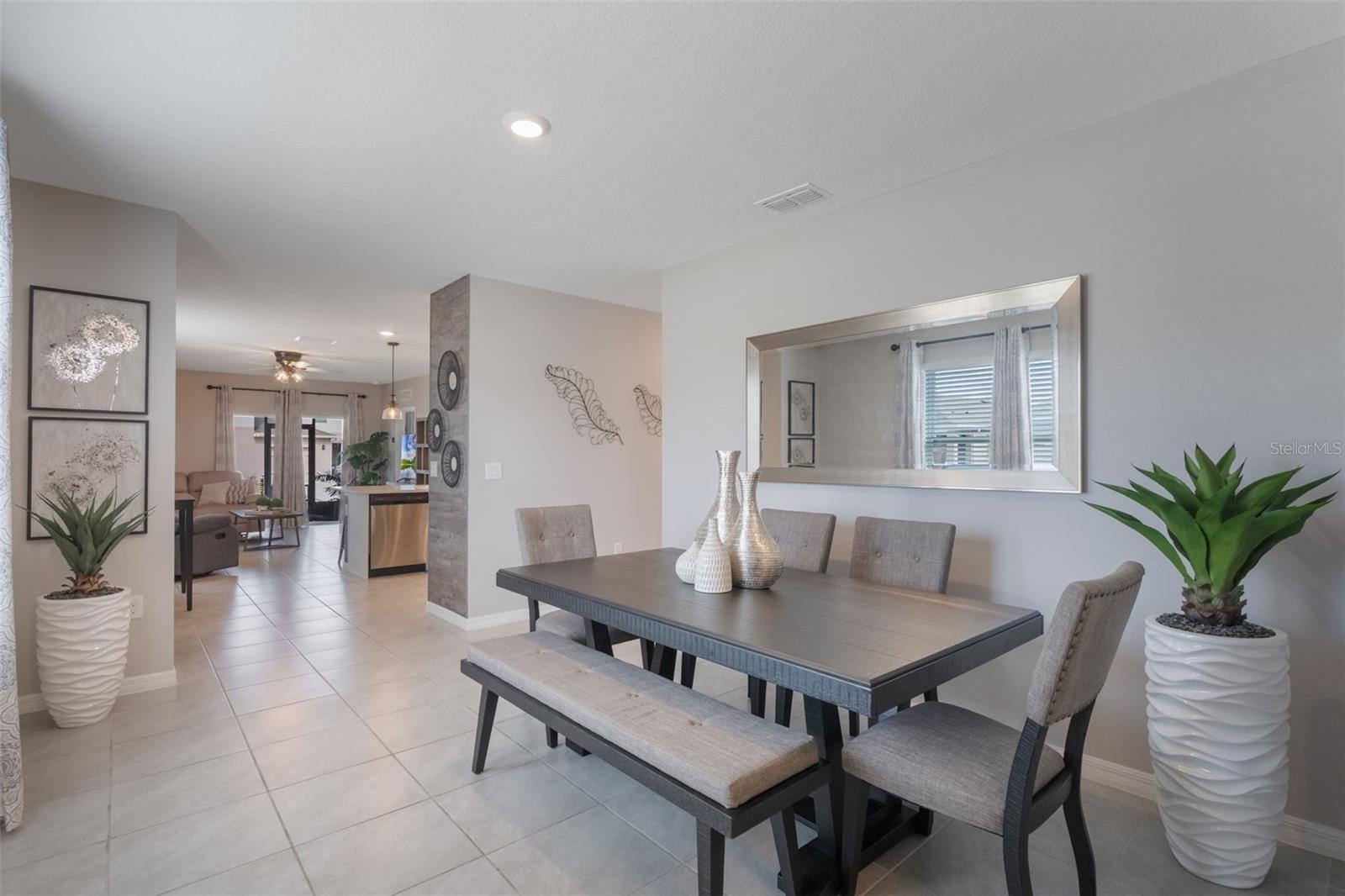 1548 PLANTERS POINT RD