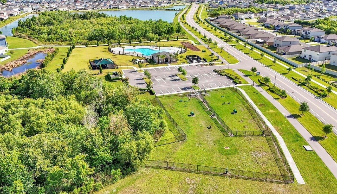 TOWNE PARK ESTATES - Residential