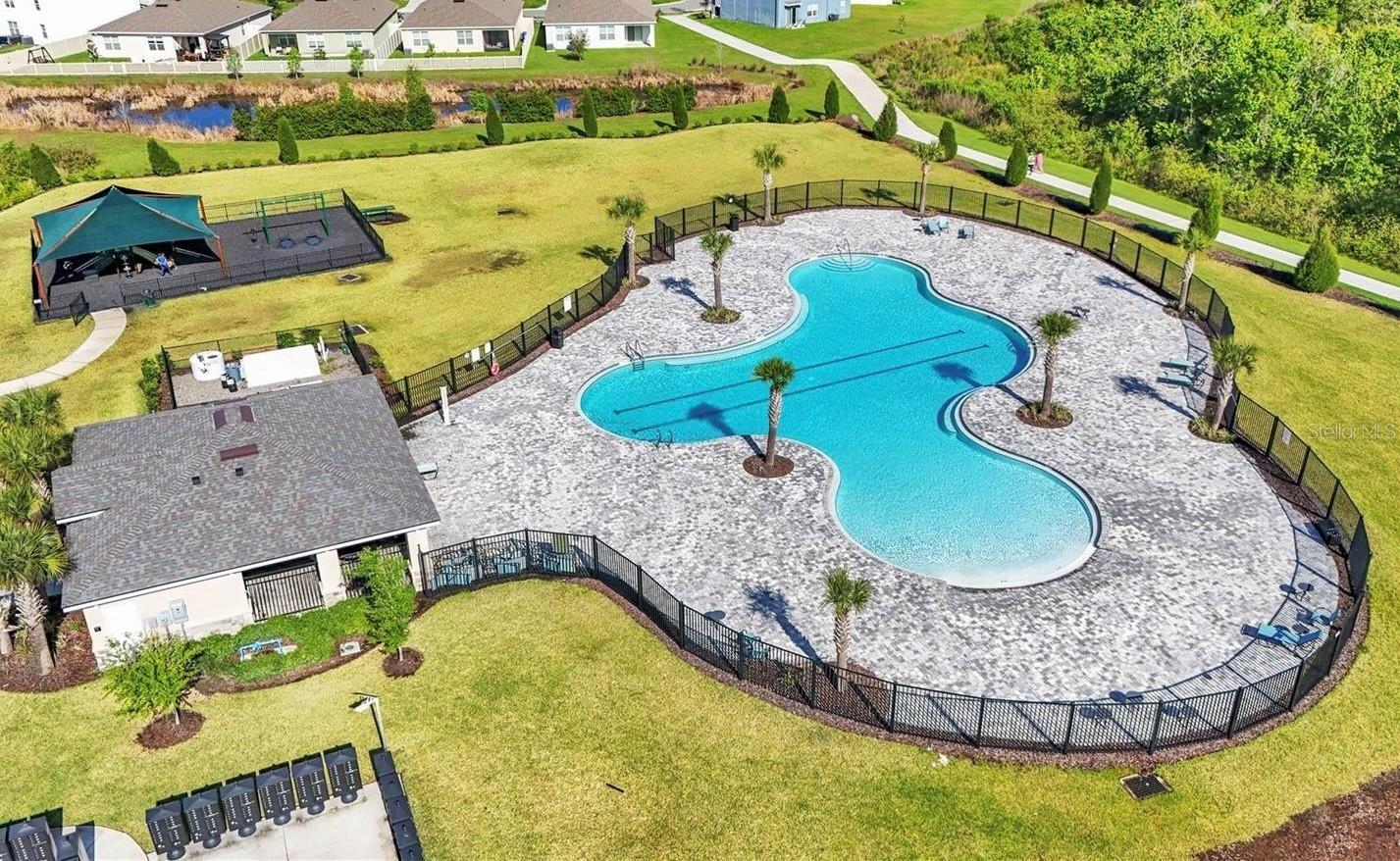 TOWNE PARK ESTATES - Residential