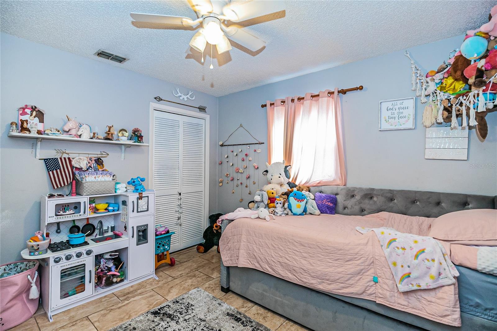 RIVER HEIGHTS ESTATE SMALL FARMS - Residential