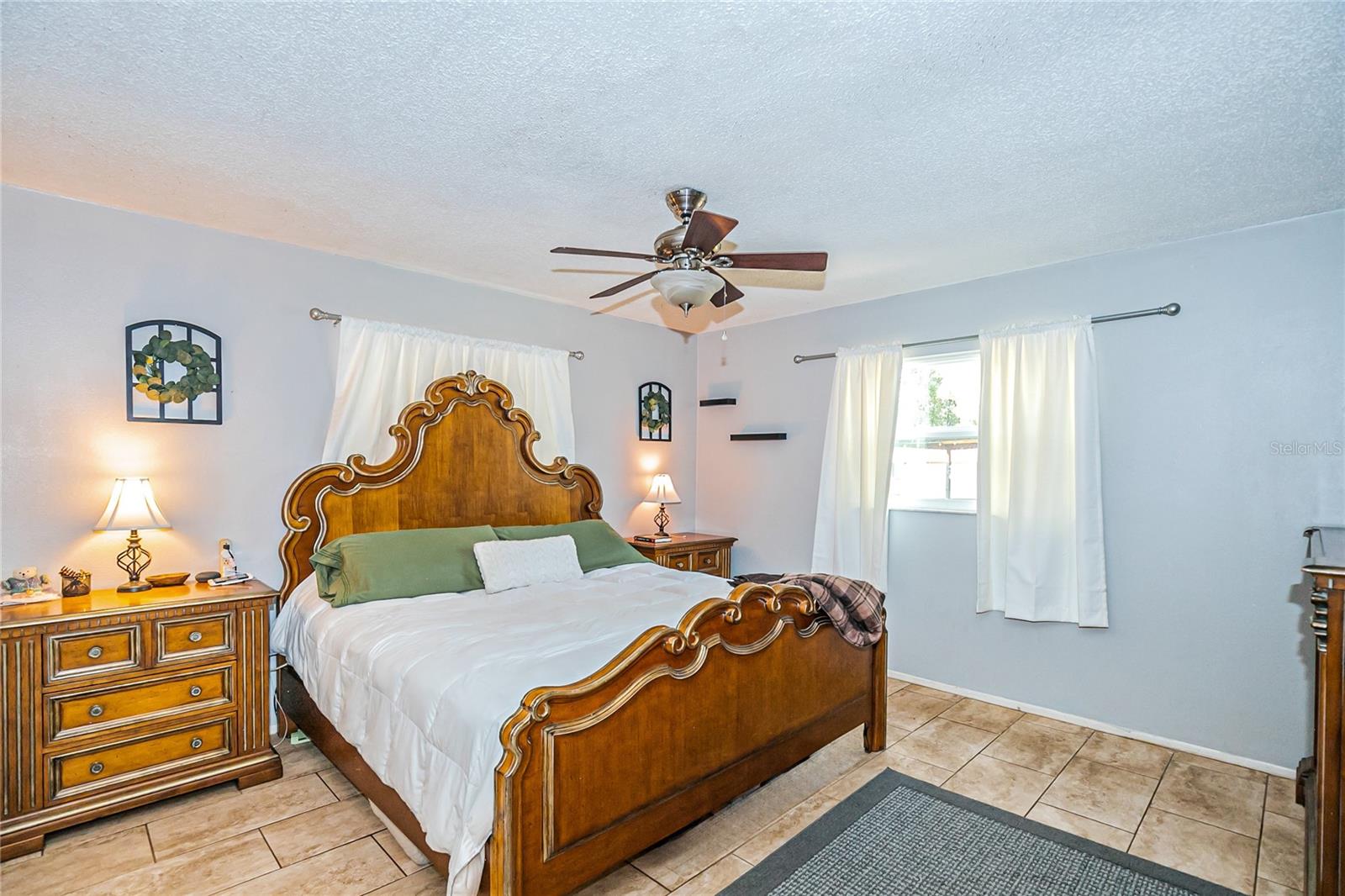 RIVER HEIGHTS ESTATE SMALL FARMS - Residential