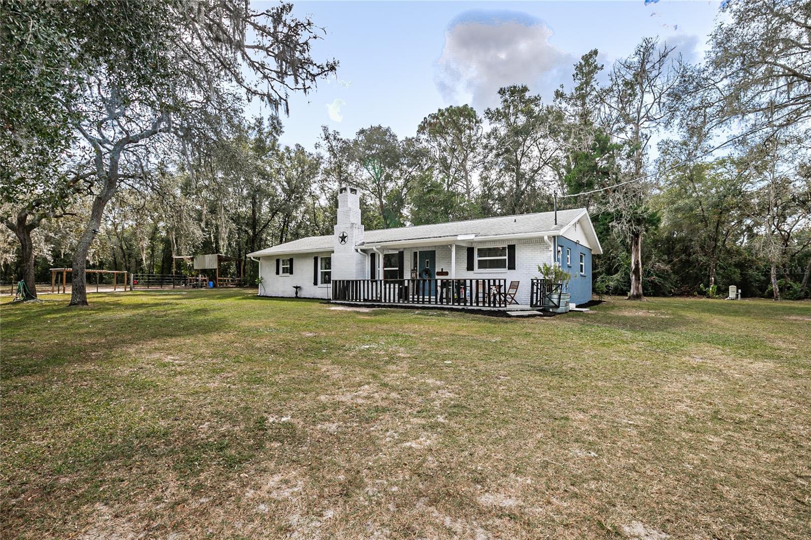 RIVER HEIGHTS ESTATE SMALL FARMS - Residential