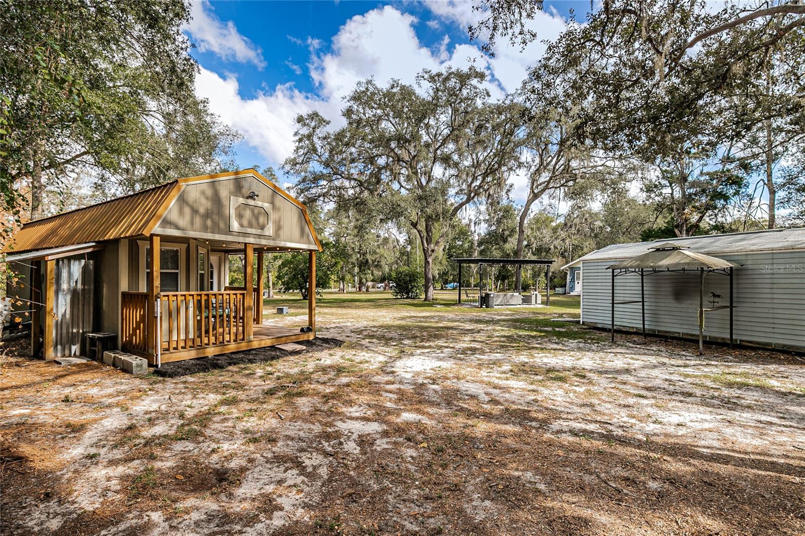 RIVER HEIGHTS ESTATE SMALL FARMS - Residential