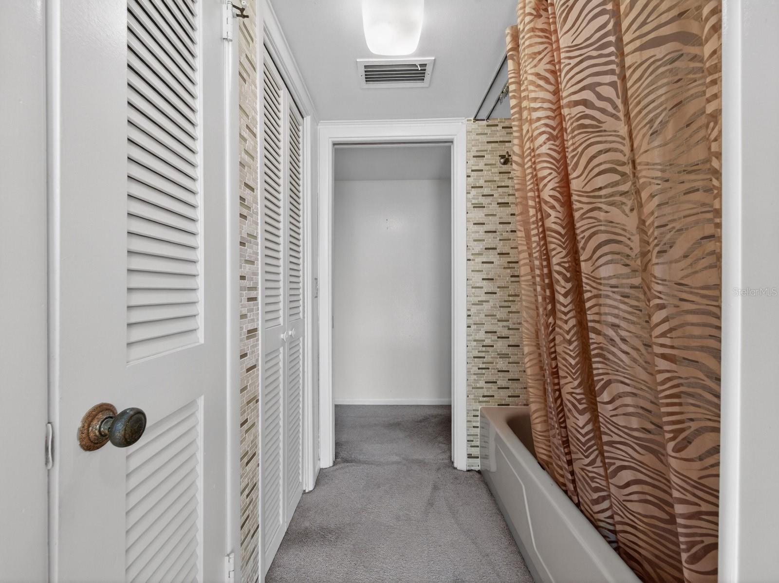 DOMMERICH WOODS - Residential
