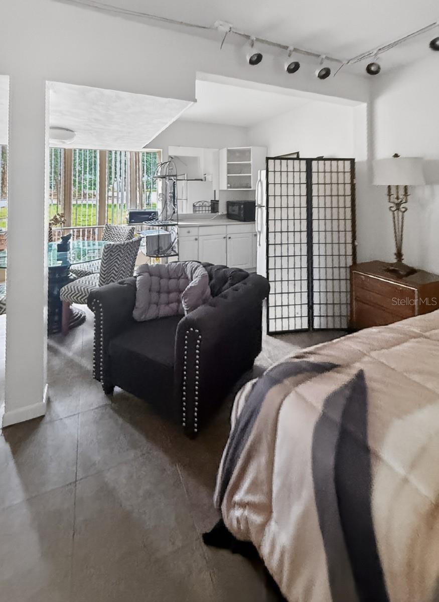 DOMMERICH WOODS - Residential
