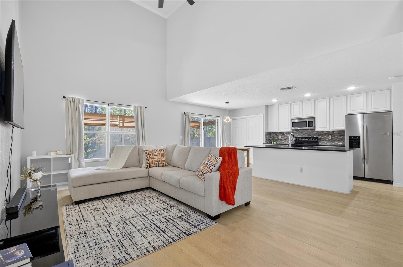 STONE FOREST - Residential