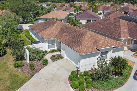 A home in LADY LAKE