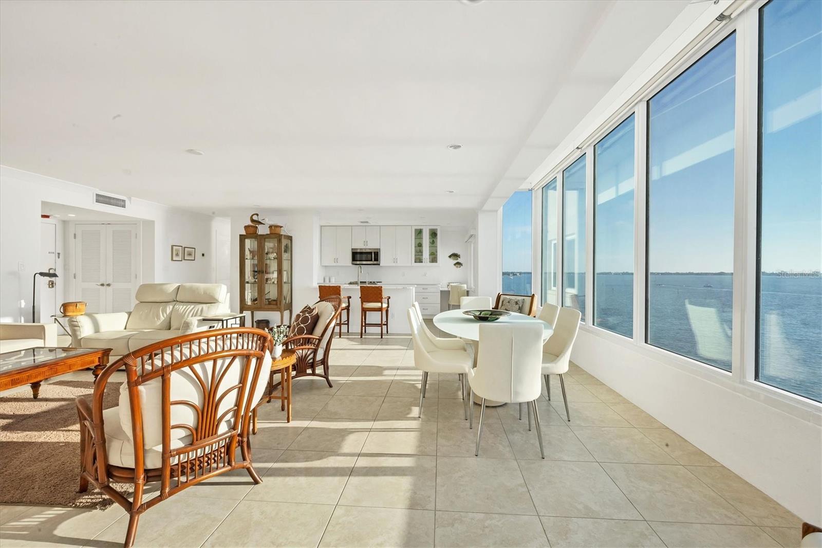 BAY POINT APTS - Residential