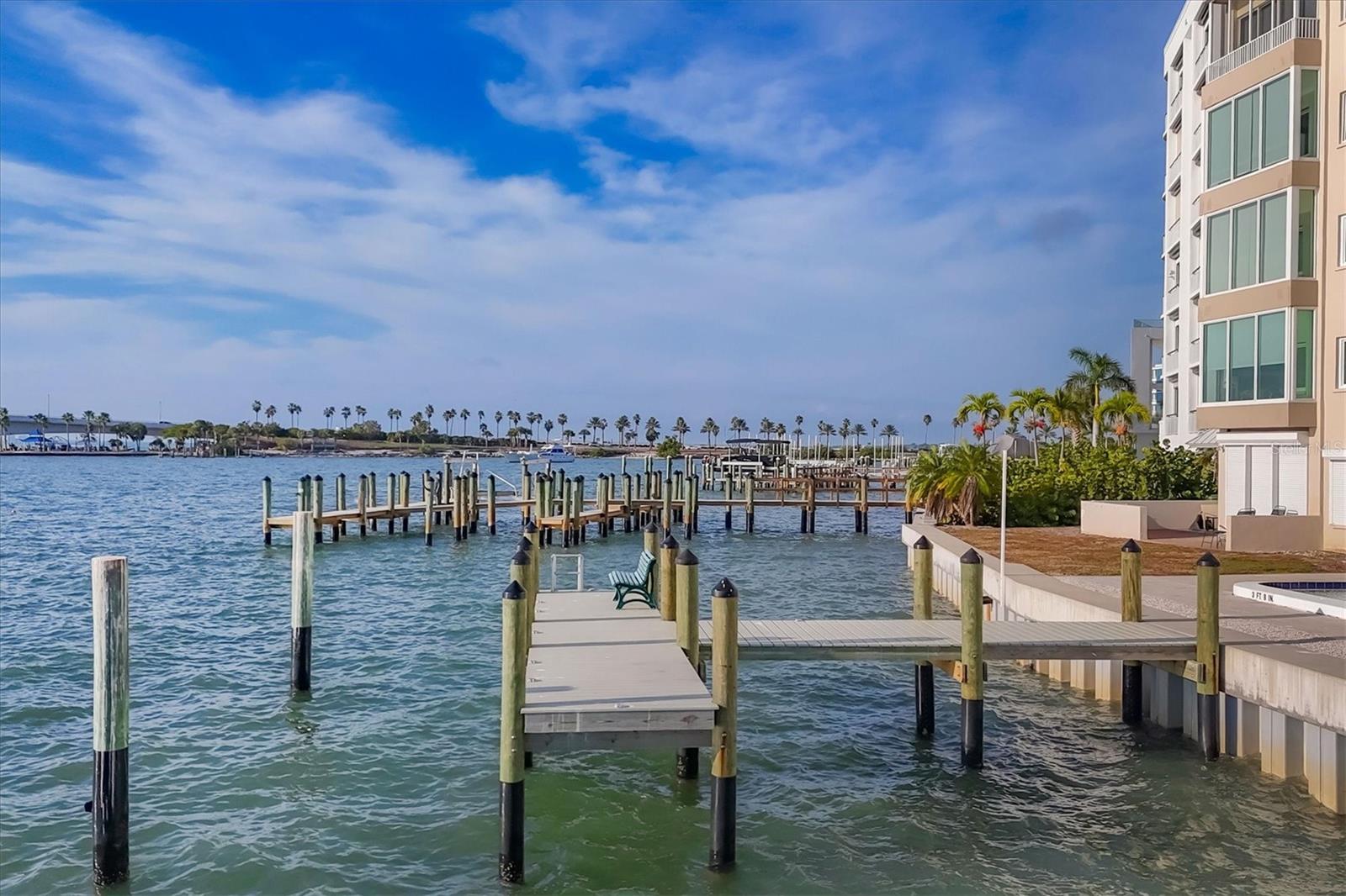 BAY POINT APTS - Residential