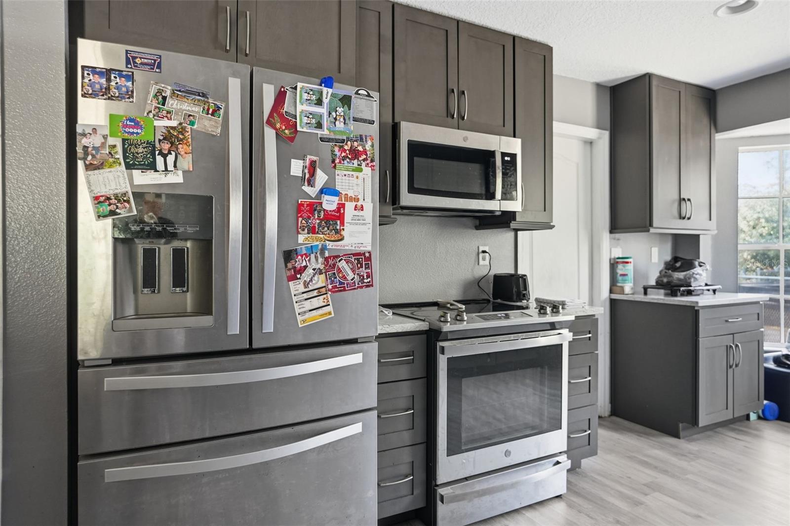 SPRING HILL - Residential