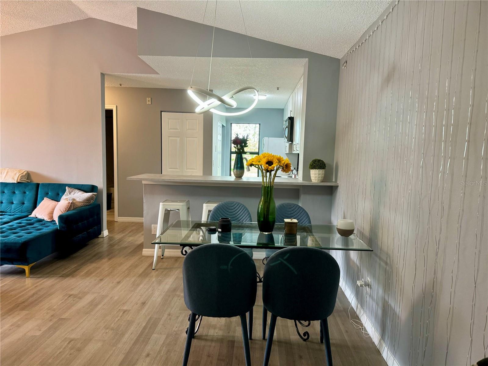 VINTAGE GRAND - Residential