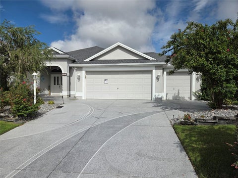 Photo of 2542 Flintshire Avenue, The Villages, FL 32162 (MLS # G5115603)