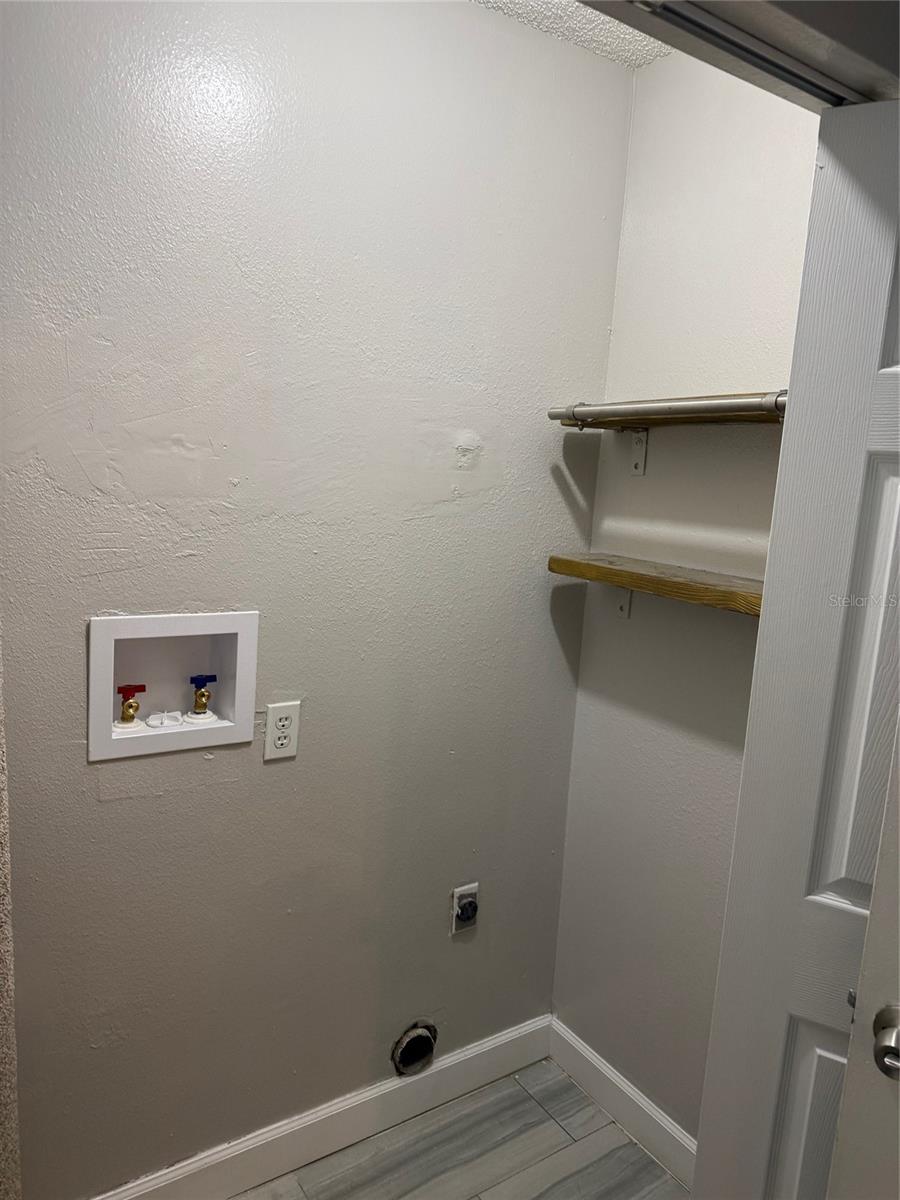 OAK VIEW TERRACE PH 2 - Residential