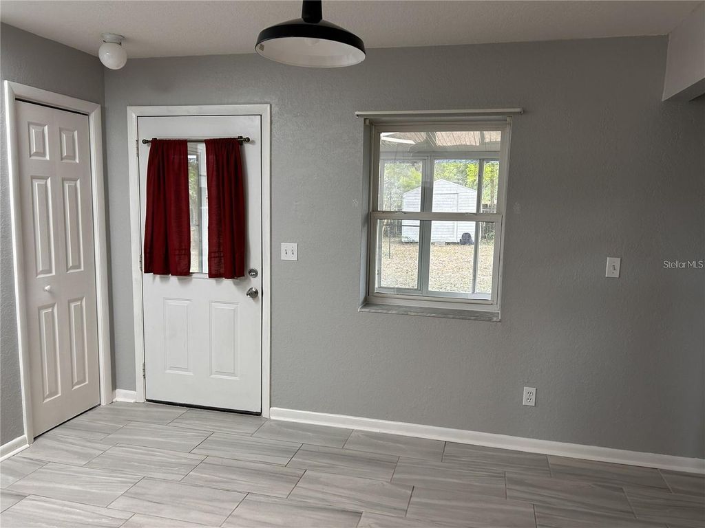 Photo of 911 NW 4th Avenue, Chiefland, FL 32626 (MLS # GC539784)