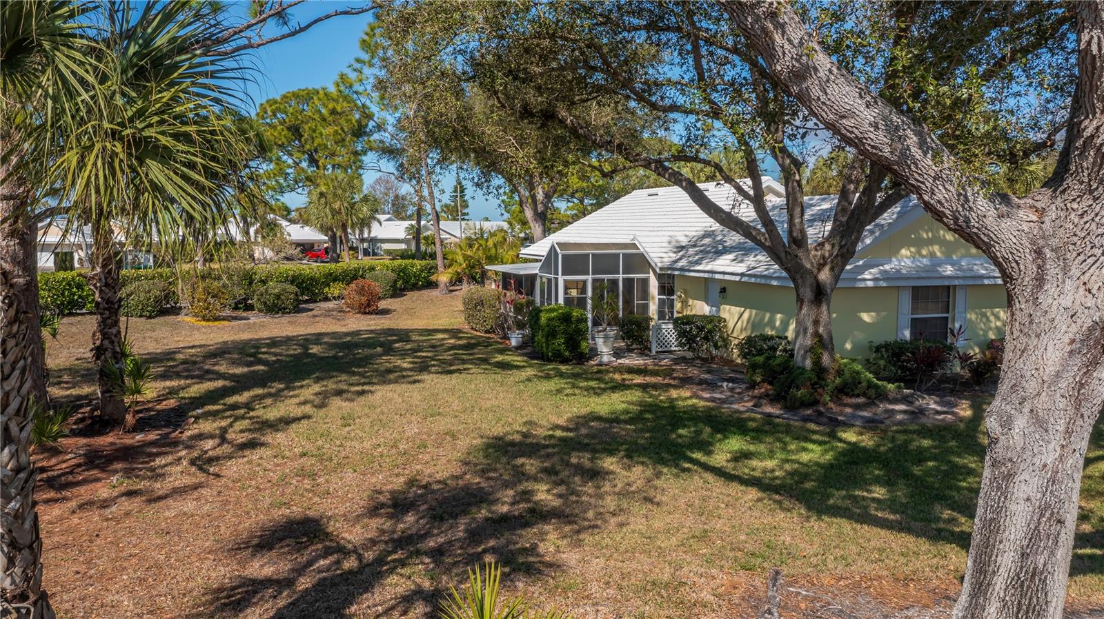 VILLAS OF SOMERSET - Residential