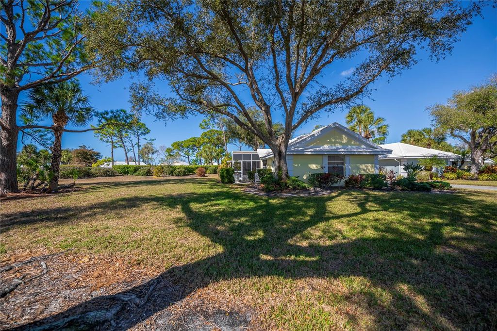 Photo of 711 Brightside Crescent Drive, Venice, FL 34293 (MLS # N6142834)
