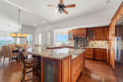 A home in LONGBOAT KEY