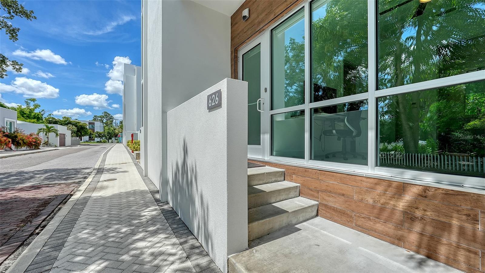 626 RAWLS AVENUE 626